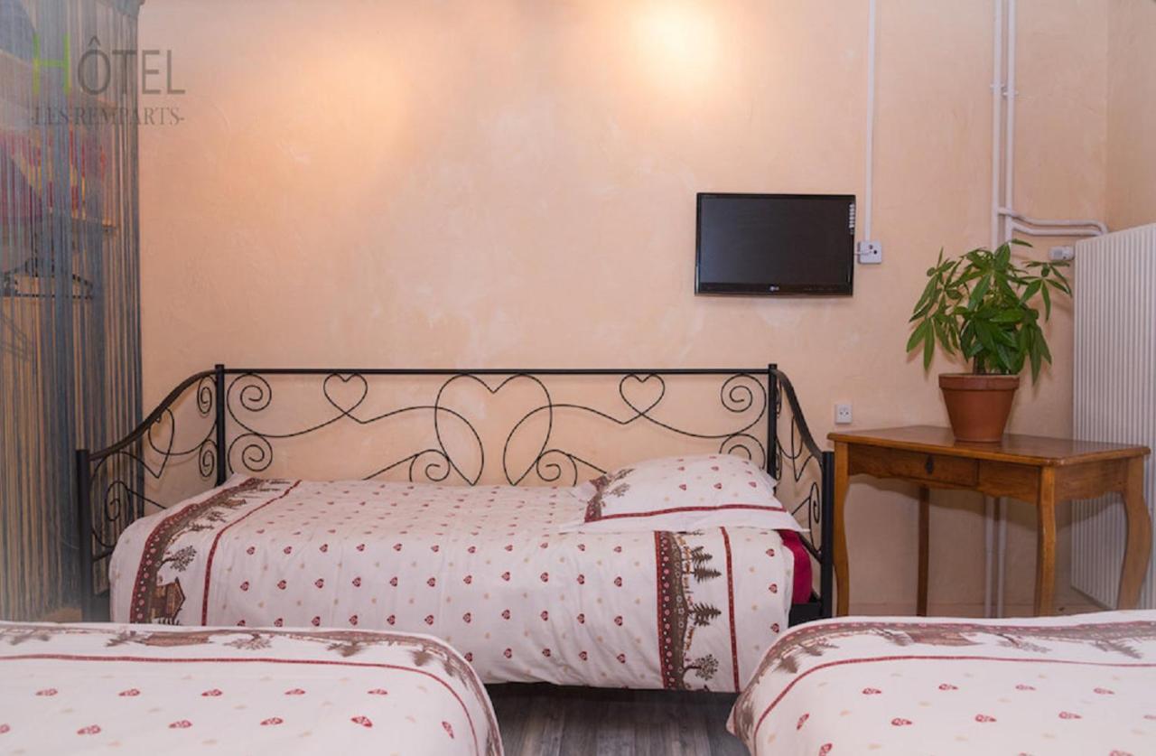Nozeroy Hotel Les Remparts מראה חיצוני תמונה