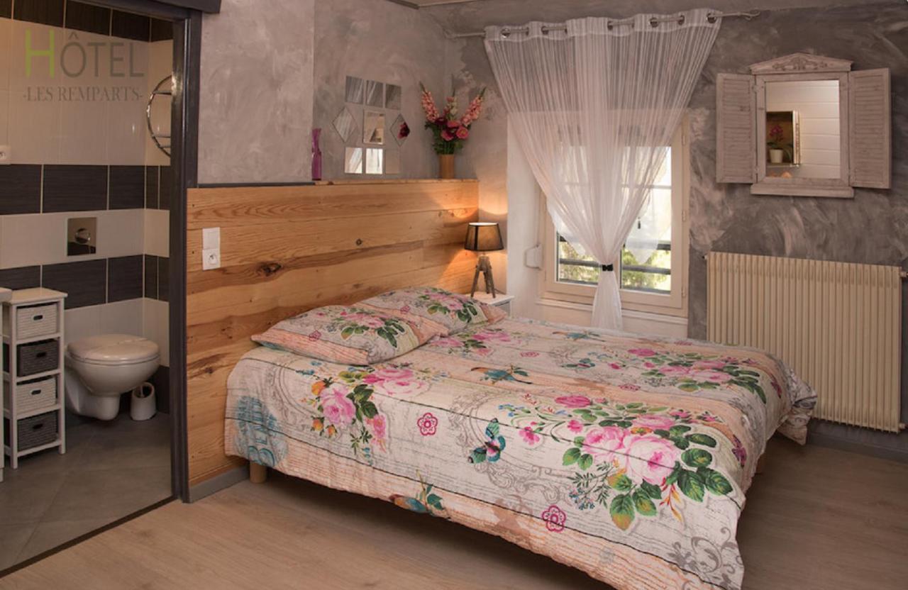 Nozeroy Hotel Les Remparts מראה חיצוני תמונה